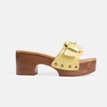 Sandalia SUECO-26 En cuero verde limon