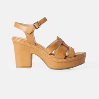 Sandalia de taco HARBOUR-26 mostaza