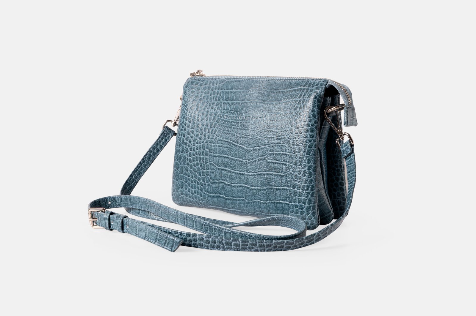 Morral de mujer MR-08-26 de cuero color turqueza