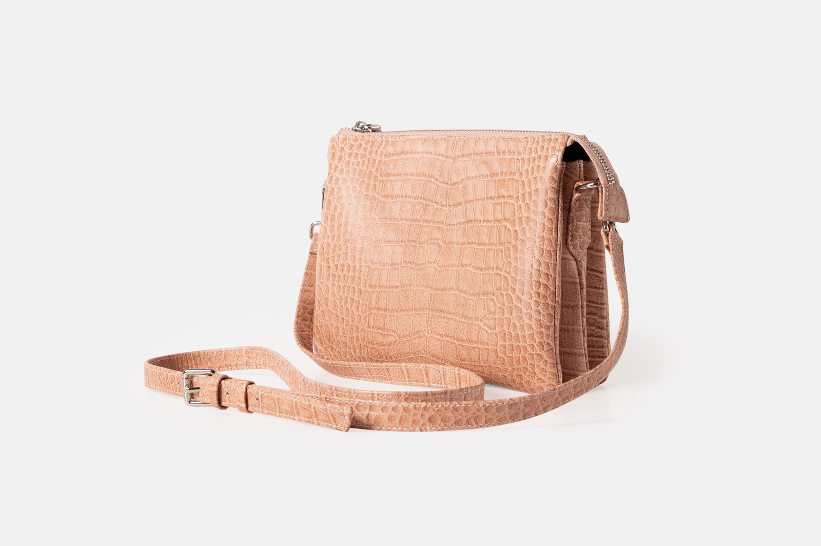 Morral de mujer MR-08-26 de cuero color coral