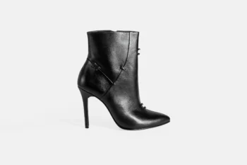 Botin BT-1007 Negro grapas