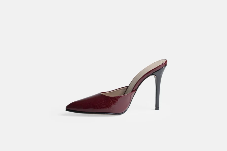 Stiletto ME-622 Charol Puntos Rojos