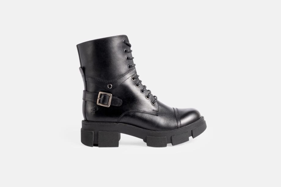 Botin GENOVA Negro con Correa