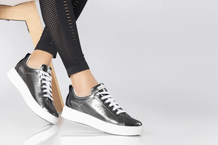 Zapatilla ZA46 Platinado Negro