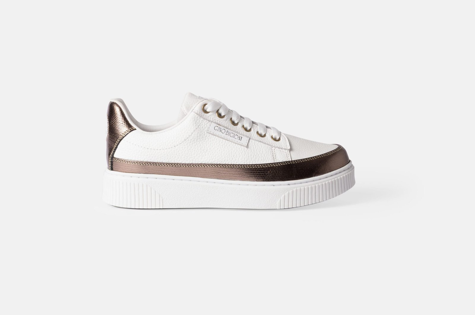 Zapatilla ZA0224 Blanco y Cobre