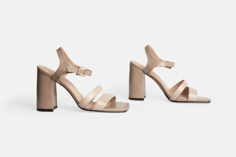 Sandalias EVA Beige Charol