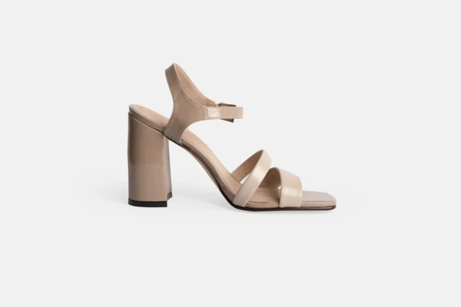 Sandalias EVA Beige Charol