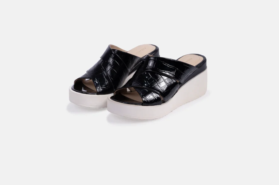 Sandalia PU-2111 Negro Croco Charol