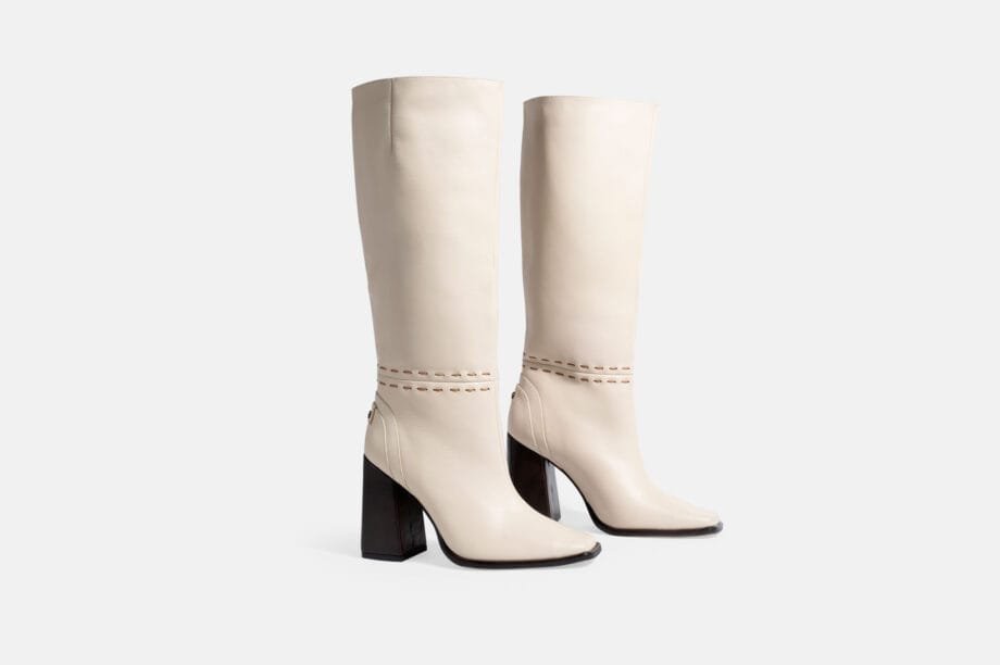Bota NEWTON Pespunte Beige Sin Peluche