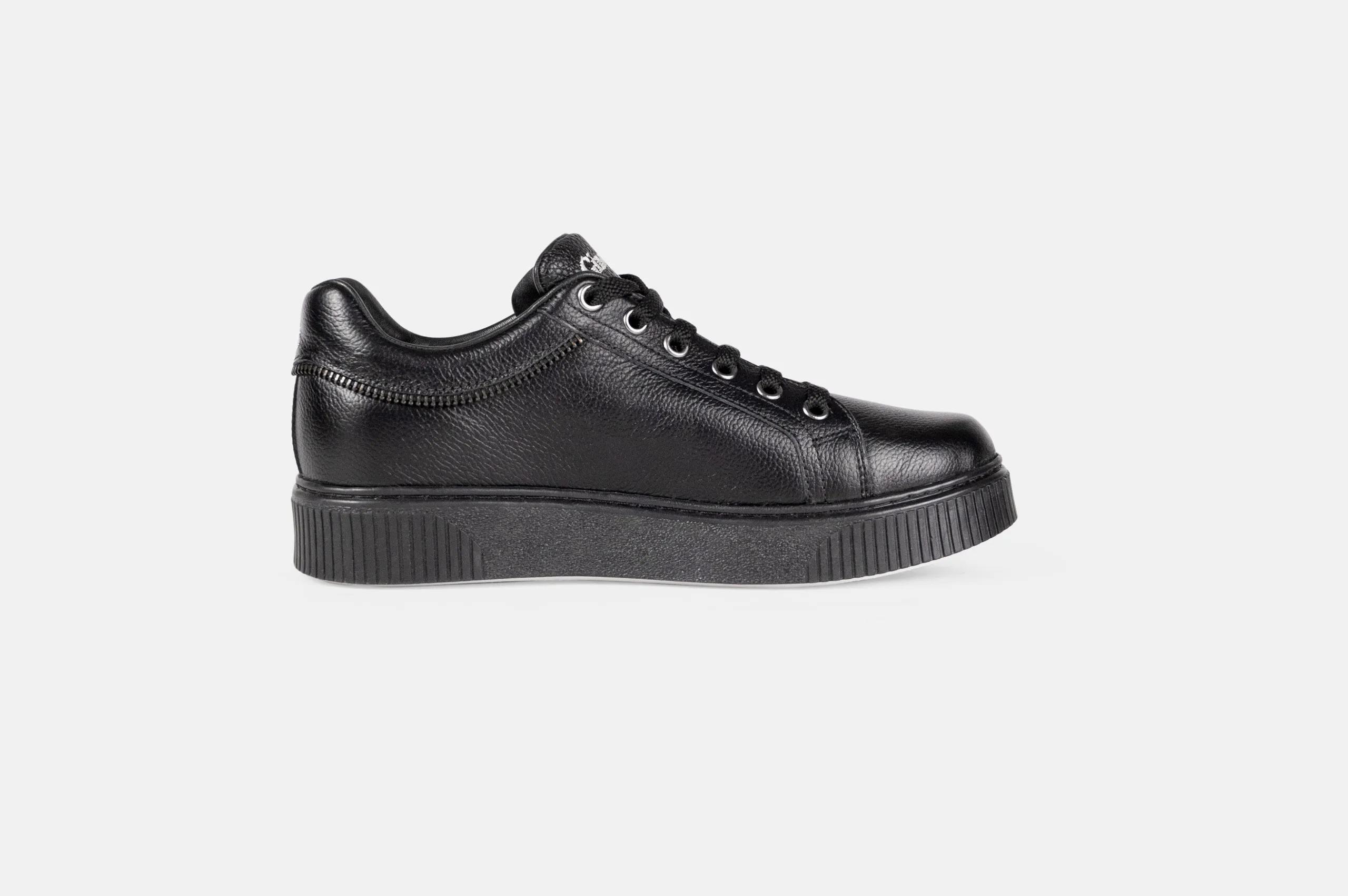Zapatilla ZA39 Cuero Flotter Napole Negro