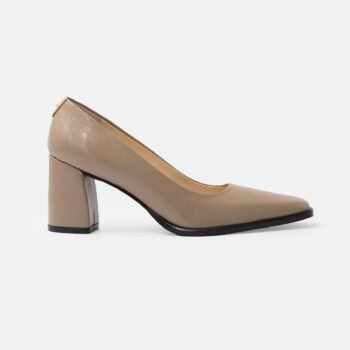Zapato BRUNA Taupe Cuero Charol Grabado